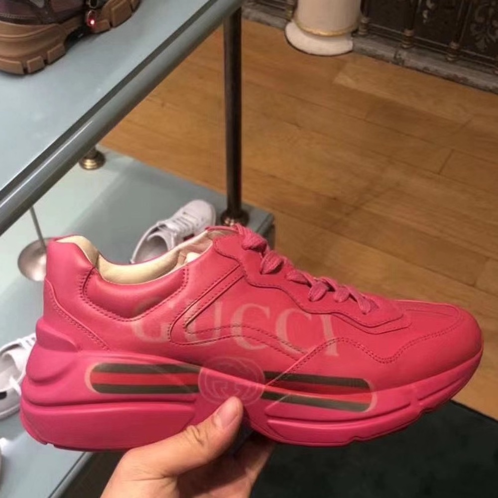 NEW Gucci Rhyton leather sneaker Women Size 37